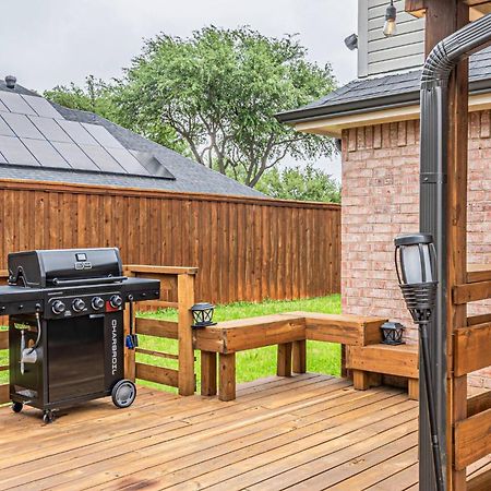 Pickleball Retreat Near Lake Ray Hubbard Rowlett Exterior photo